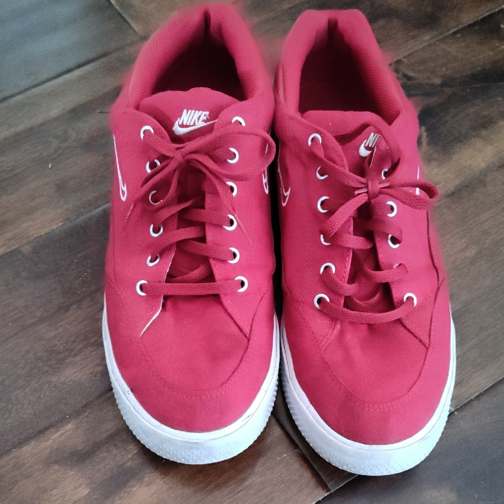 Nike Crimson Low-Top Sneakers